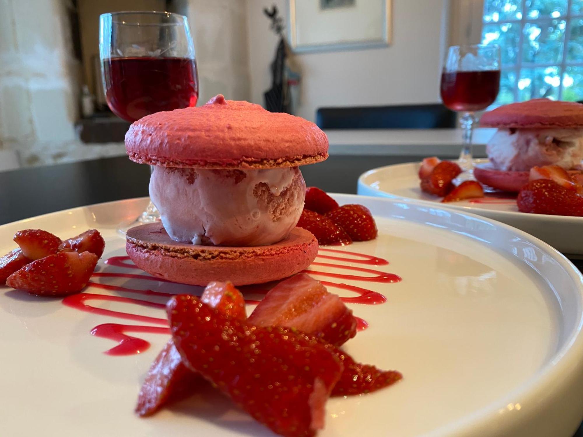 Sans Souci Bed And Breakfast Luxe Heated Pool And Restaurant Luzillé エクステリア 写真